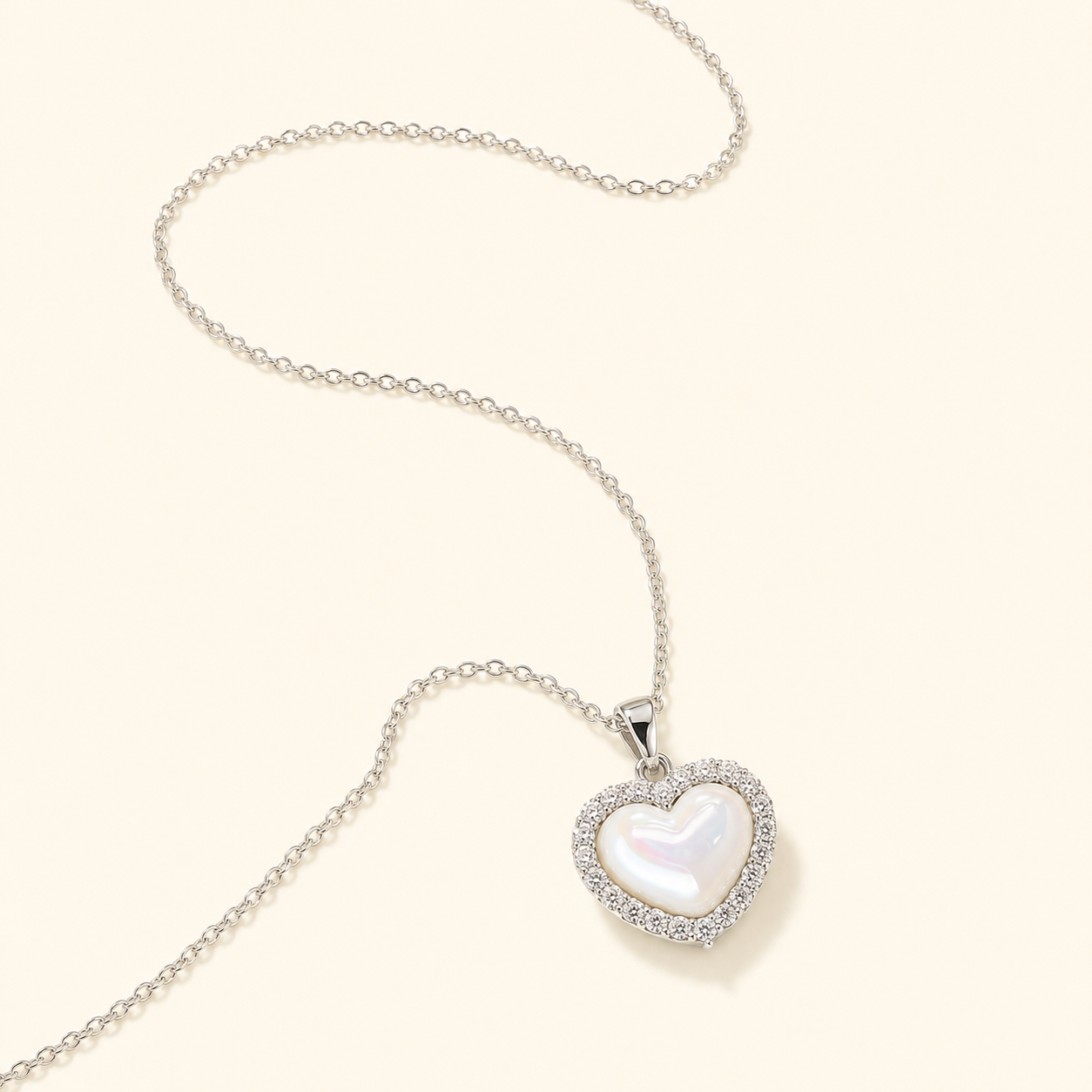 Artificial Pearl Heart Necklace